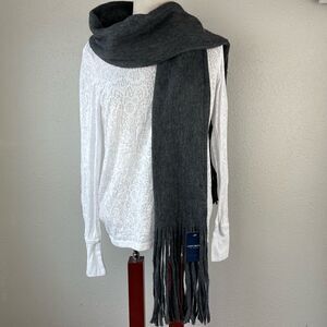 NWT Lucky Brand Gray Scarf